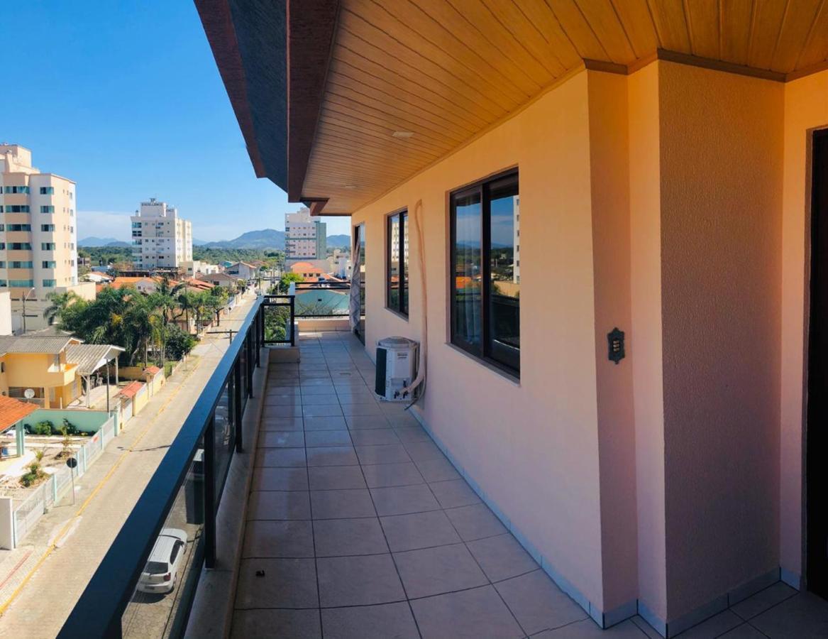 Apartamento Meia Praia - Ітапема Екстер'єр фото